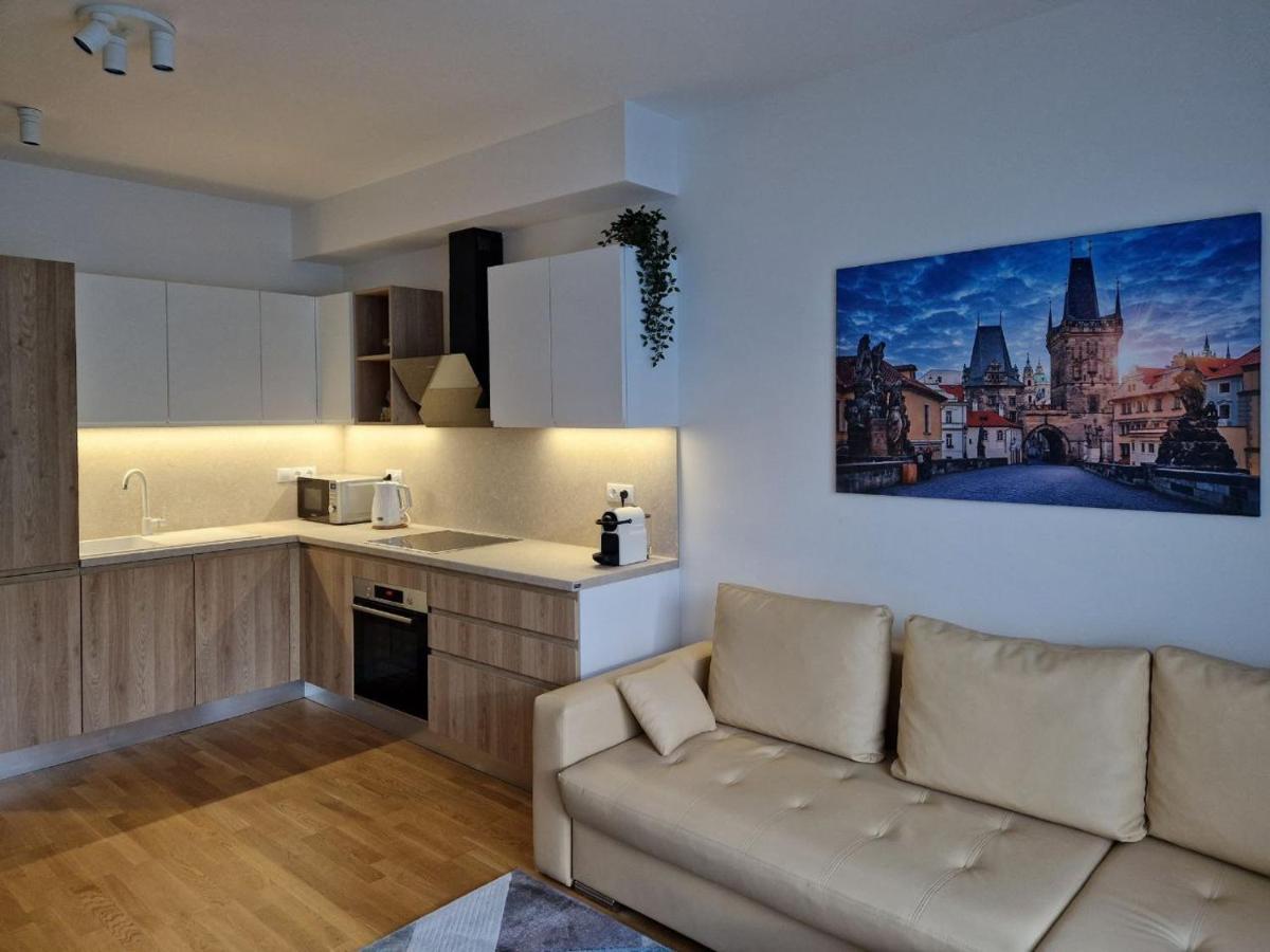 Vltava Apartment *
